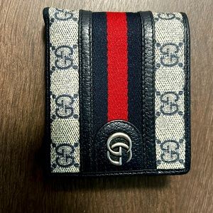 Gucci wallet